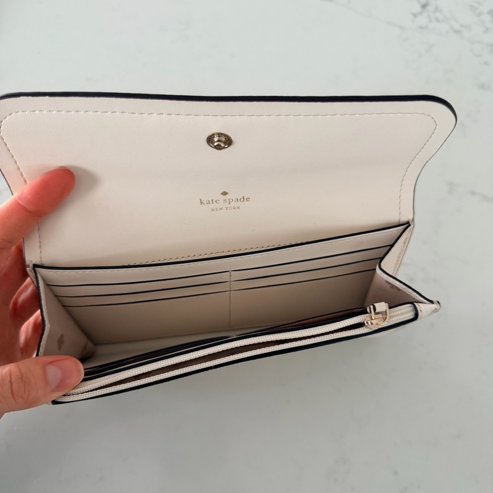 Kate Spade Rosie Wallet - Picture 8 of 10